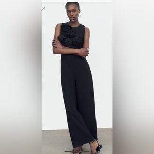 NWT Zara textured floral crepe jumpsuit size M